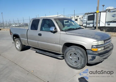 2002 Chevrolet Silverado K1500 from USA, damaged, VIN 2GCEK19T421229209